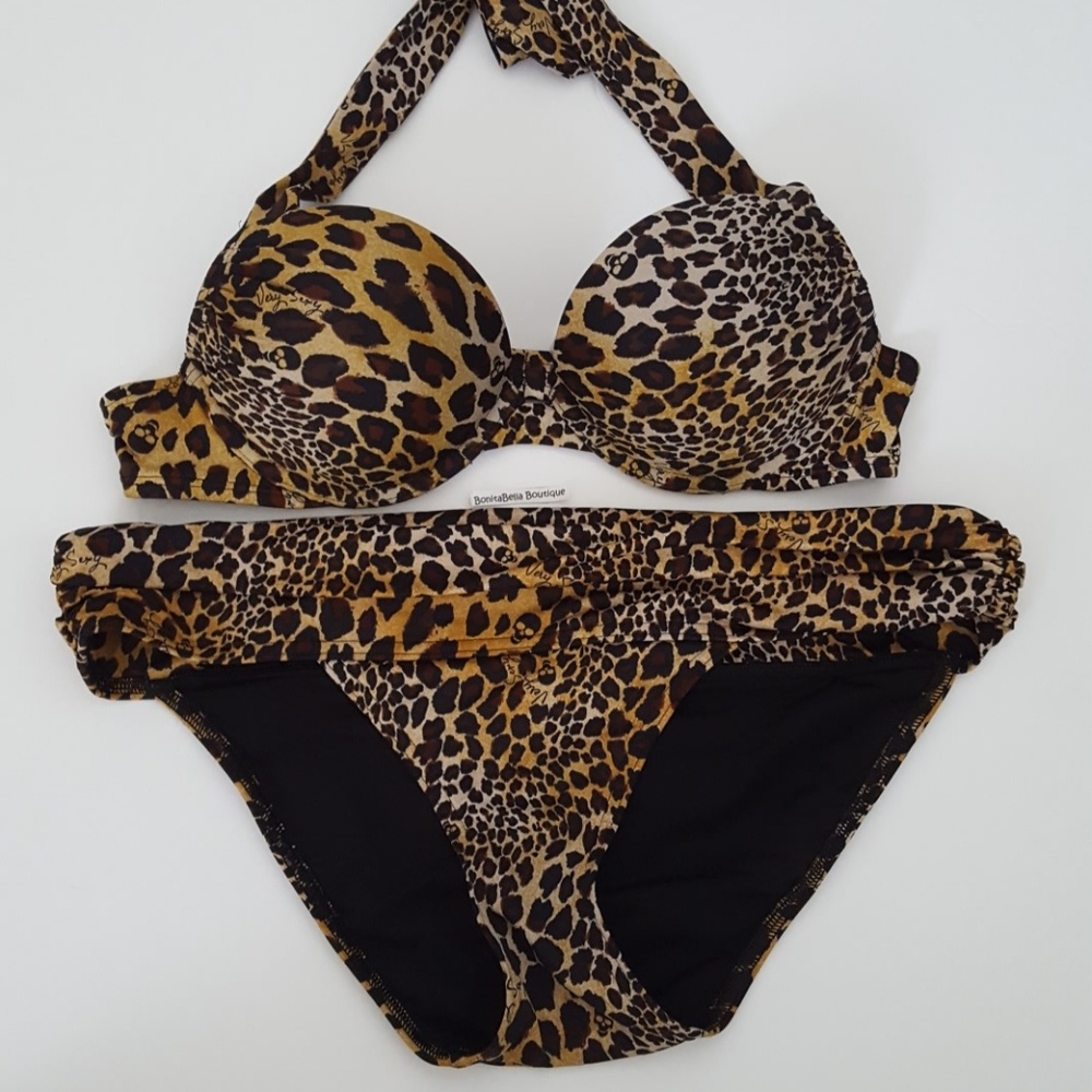 Vs 34a Medium Bombshell Bikini Set - image 1